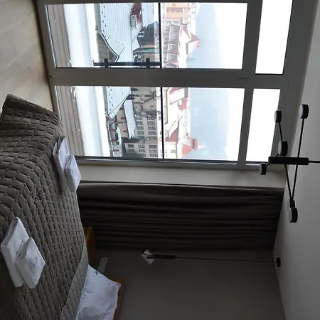 מלון דירות Village