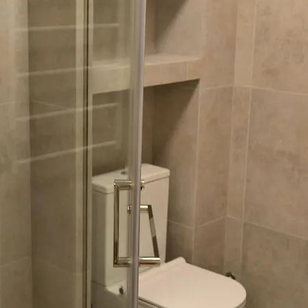 Village מלון דירות פוליאנה