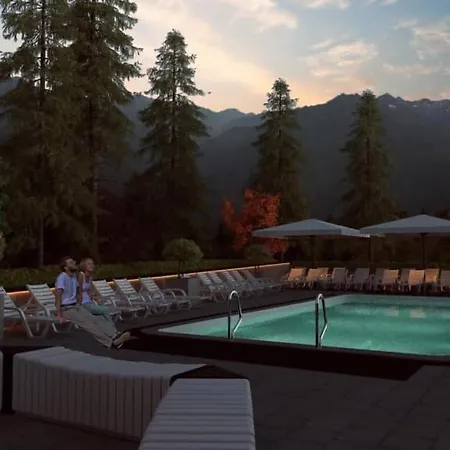 מלון דירות Village